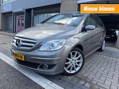 Mercedes-Benz B-klasse - 170 AUTOMAAT AIRCO NETTE AUTO APK 6-2027