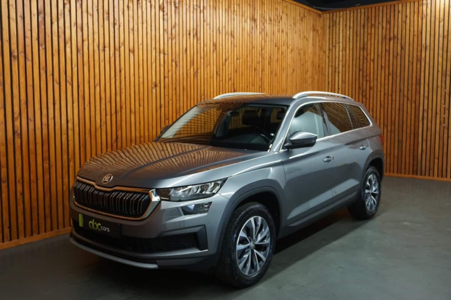 Skoda Kodiaq - 1.5 TSI Business Edition Automaat Camera Navi Clima - AutoWereld.nl