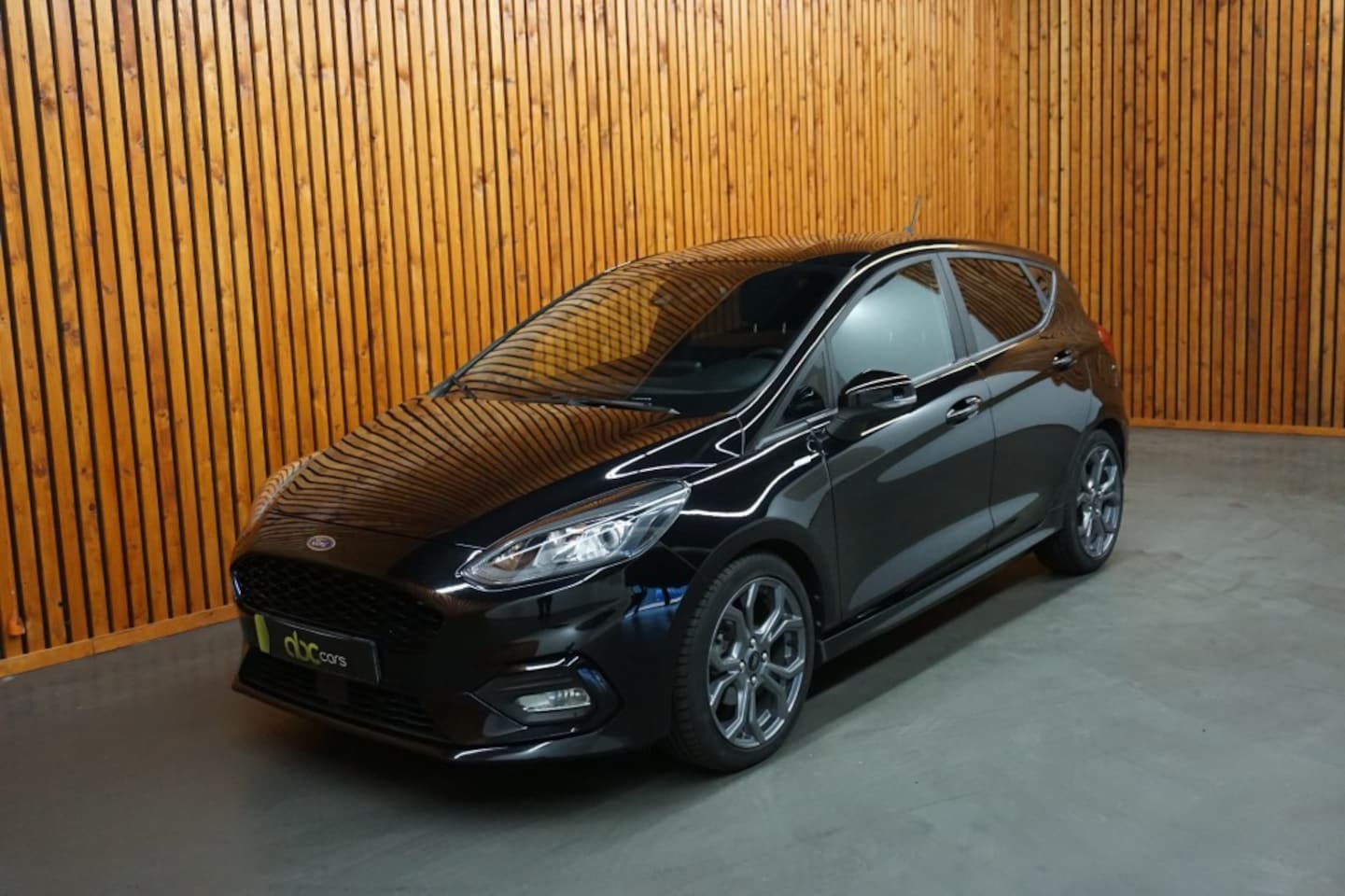 Ford Fiesta - 1.0 ECOBOOST ST-LINE AUTOMAAT APPLE CARPLAY CLIMA WINTER PACK - AutoWereld.nl