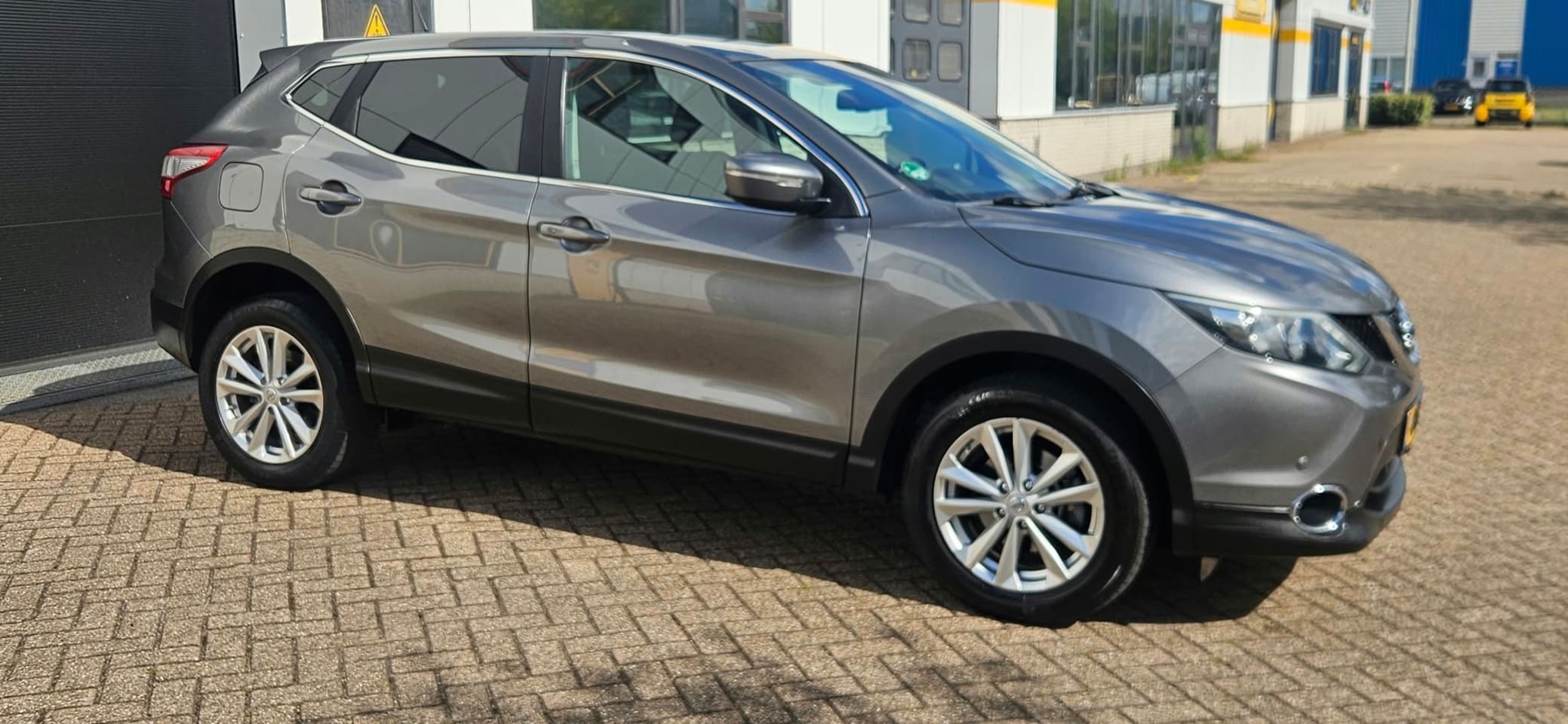 Nissan Qashqai - 1.2 Connect Edition 1.2 Connect Edition - AutoWereld.nl