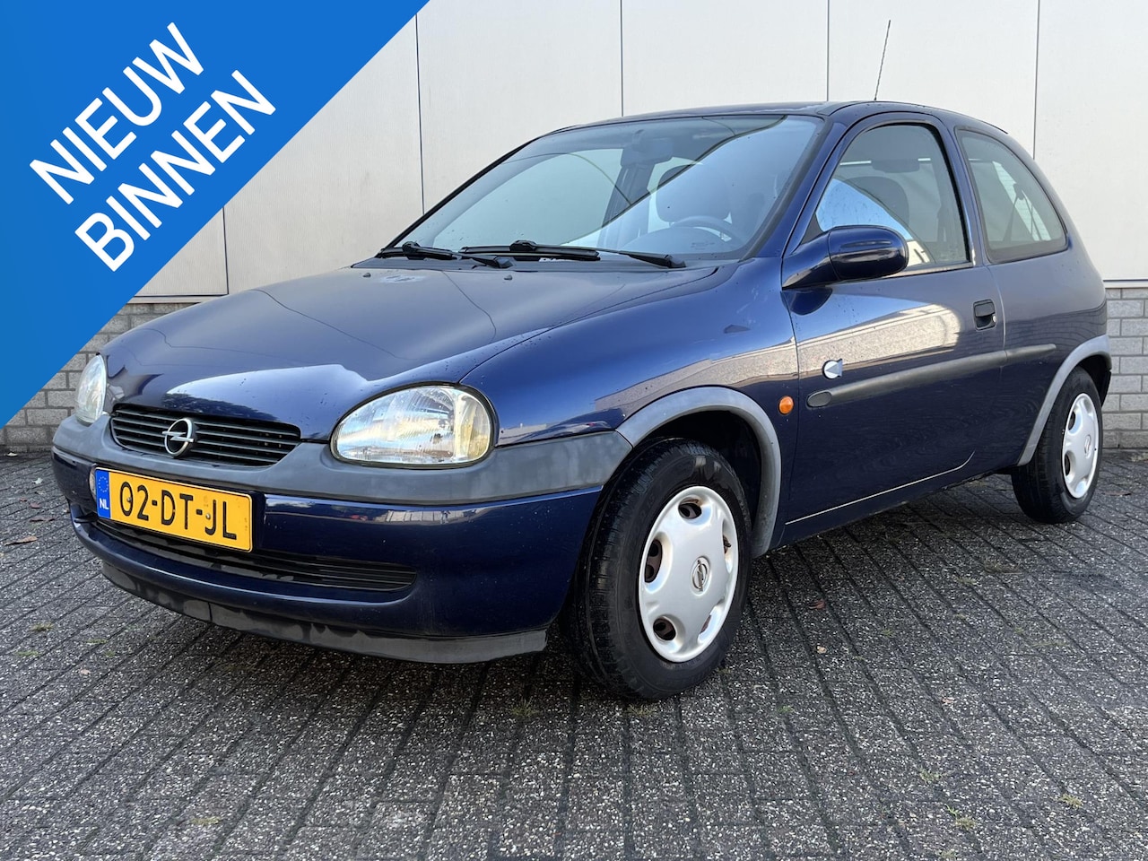 Opel Corsa - 1.2i-16V Strada Cool APK 02-2027 AUTOMAAT - AutoWereld.nl