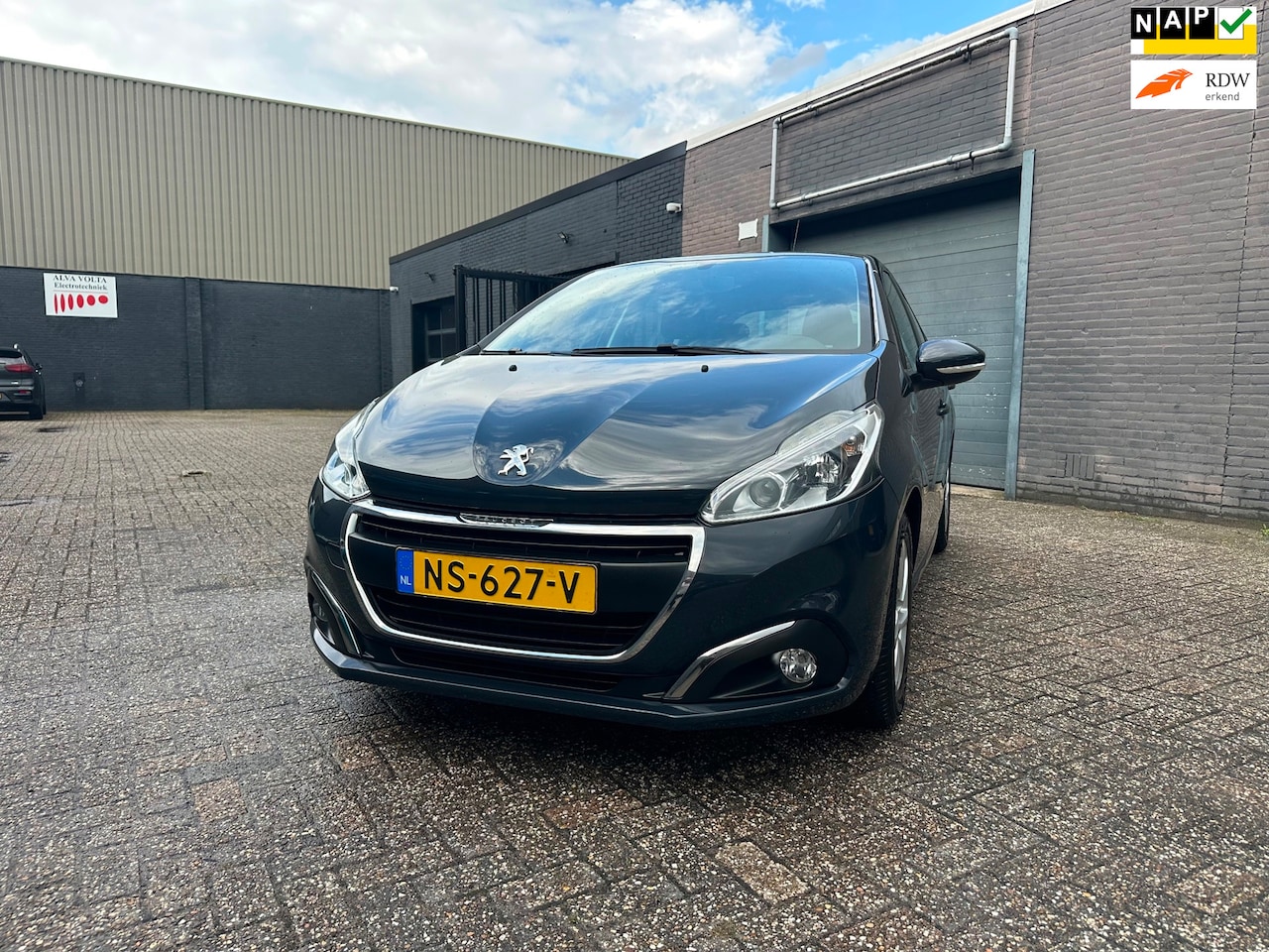 Peugeot 208 - 1.2 PureTech Blue Lion Airco Cruise Navi PDC LM-Wielen APK NAP. - AutoWereld.nl