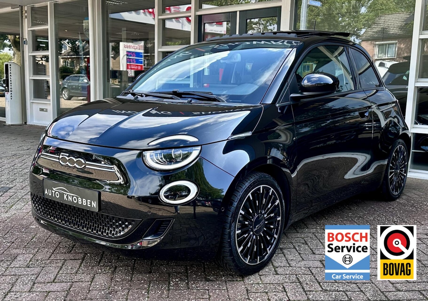 Fiat 500 - Icon 42 kWh Led, Pano, Carplay, Camera, LM.. - AutoWereld.nl