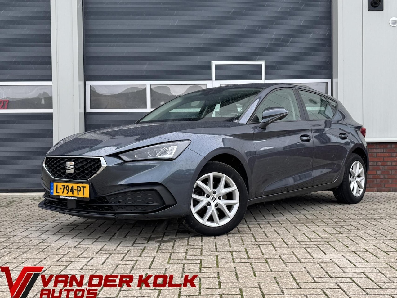 SEAT Leon - 1.0 TSI Style Business Intense | Digital dashboard | Carplay | Adaptive cruise | Sensoren - AutoWereld.nl
