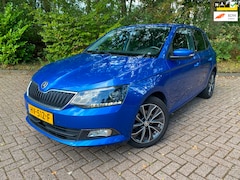 Skoda Fabia - 1.2 TSI Edition Trekhaak|Cruise|Parkeersensor|Stoelverwarming