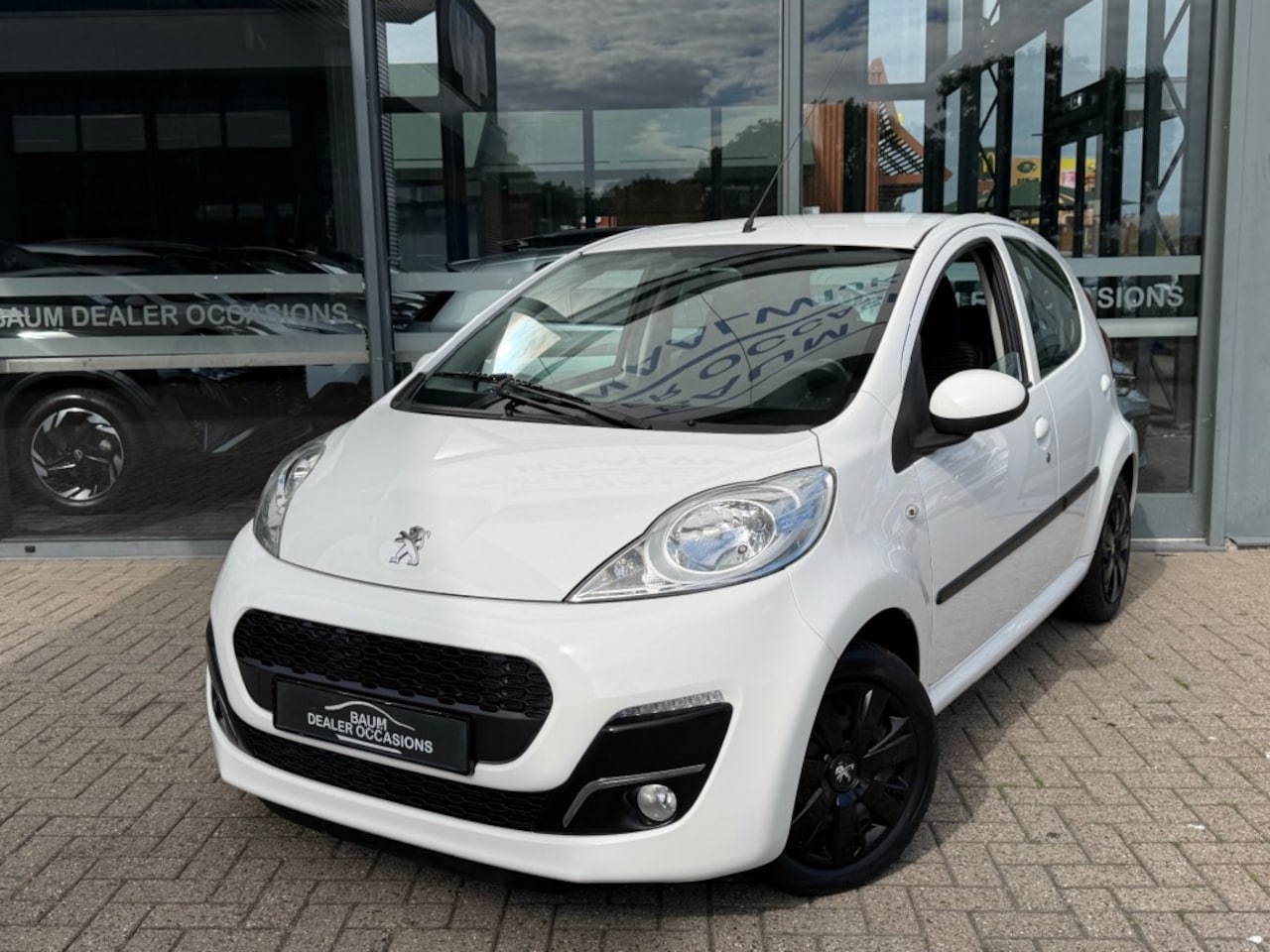Peugeot 107 - 1.0 ACTIVE AIRCO LED - AutoWereld.nl