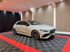 Mercedes-Benz A-klasse - A200 Star Edition AMG Line Limited 2025 Pano Camera Led