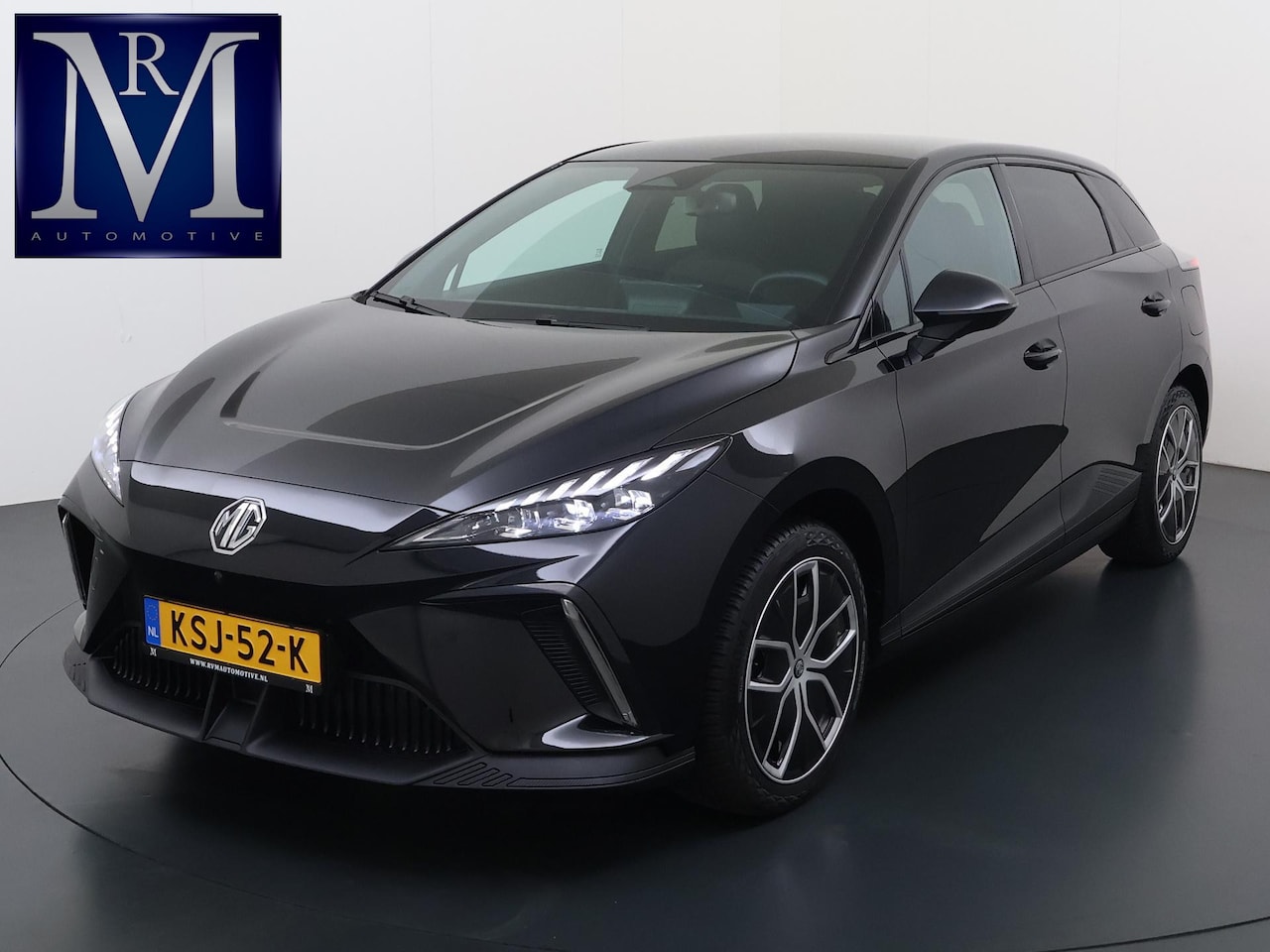 MG MG4 Electric - Luxury 64 kWh LONG RANGE | SOH 100% | ONDERHOUD GEHAD BIJ DE DEALER DIRECT LEVERBAAR | 15. - AutoWereld.nl