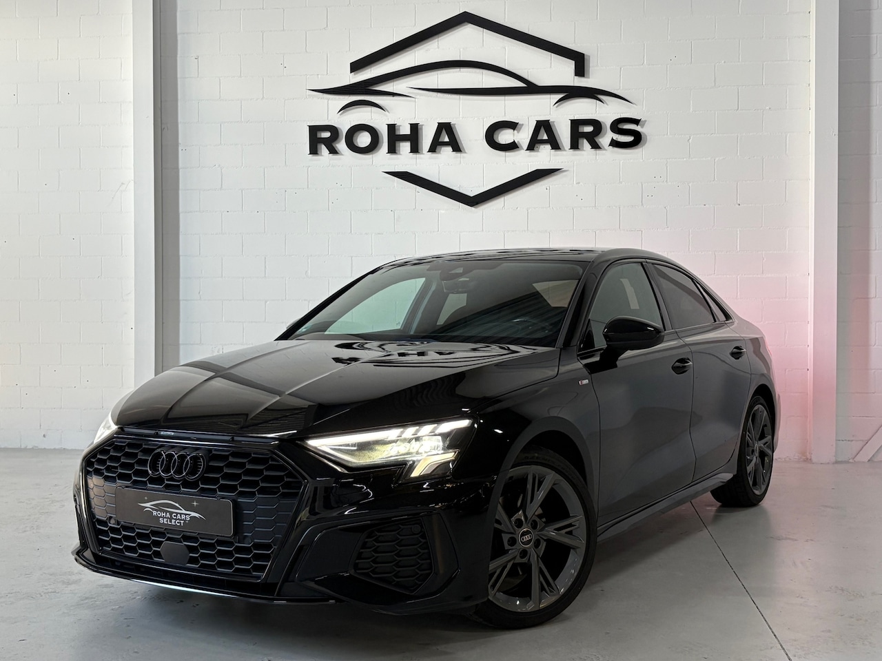 Audi A3 - 35 TFSI 1.5*Stoelverwarming*S-line* - AutoWereld.nl