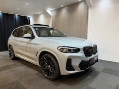 BMW X3 - XDrive30e High Executive M-Sport Leder/Pano/Headup/21/Cam