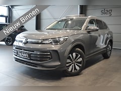 Volkswagen Tiguan - 1.5 eHybrid Life 30 Years Edition pano carplay 17 inch