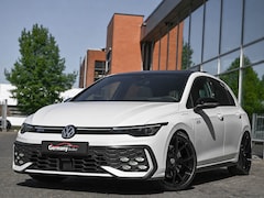 Volkswagen Golf - 1.5 eHybrid GTE 272PK Leder Pano Tr-Haak Head-Up IQ-Light ACC 18-Inch VOL