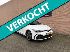 Volkswagen Golf - 1.4 eHybrid GTE Keyless Pano Rijhulpsystemen Head-UPP Digital-dash Stoel+sturrverwarming S