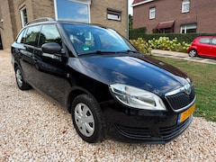 Skoda Fabia Combi - 1.2-12V Fresh Nieuwe APK