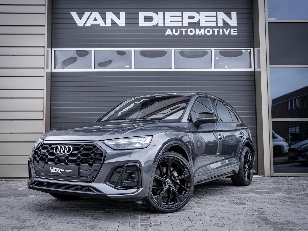 Audi Q5 - 55 TFSI e Competition - S-Line l Massage l Luchtv. l Pano l RS Seats - AutoWereld.nl