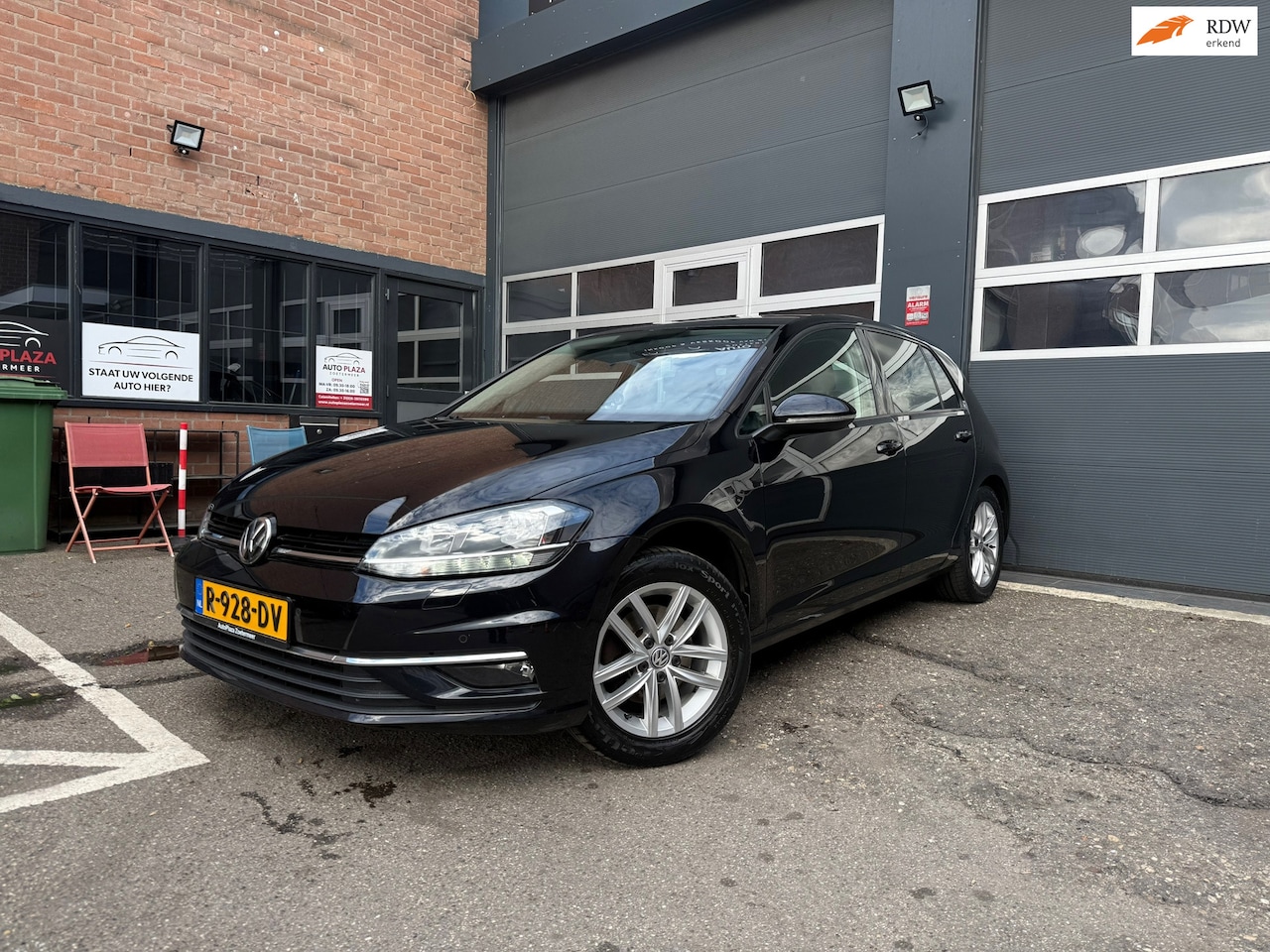 Volkswagen Golf - 1.4 TSI Highline Business R 1.4 TSI Highline Business R - AutoWereld.nl