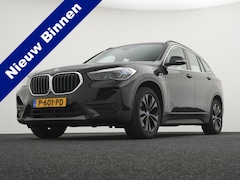 BMW X1 - xDrive25e Executive Cruise | Head-Up | Lederbekleding | El. Achterklep | Stoelverwarming |