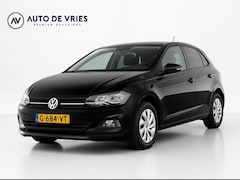 Volkswagen Polo - 1.0 TSI 95pk Comfortline Business | Navigatie | 2xPDC | Privacy glass