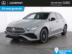 Mercedes-Benz A-klasse - 250 e AMG Plug-In Hybride AMG Line | Night Pakket | 19 Inch AMG Velgen | Parkeerpakket met