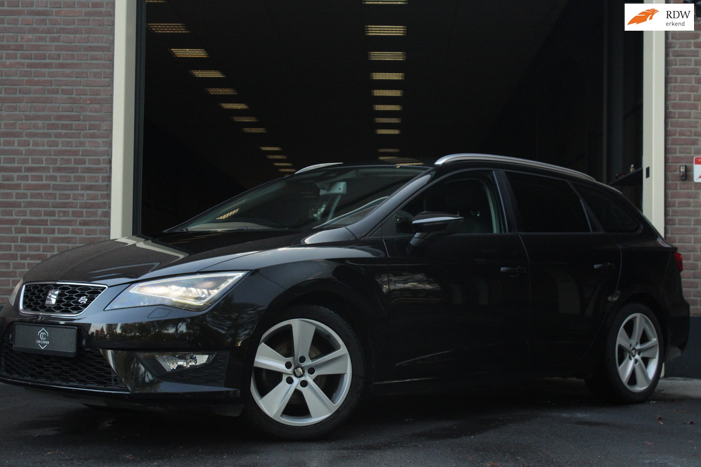SEAT Leon ST - 1.4 TSI FR 150PK! |ACC|SeatSound|LED|DCC|PDC|Trekhaak| - AutoWereld.nl