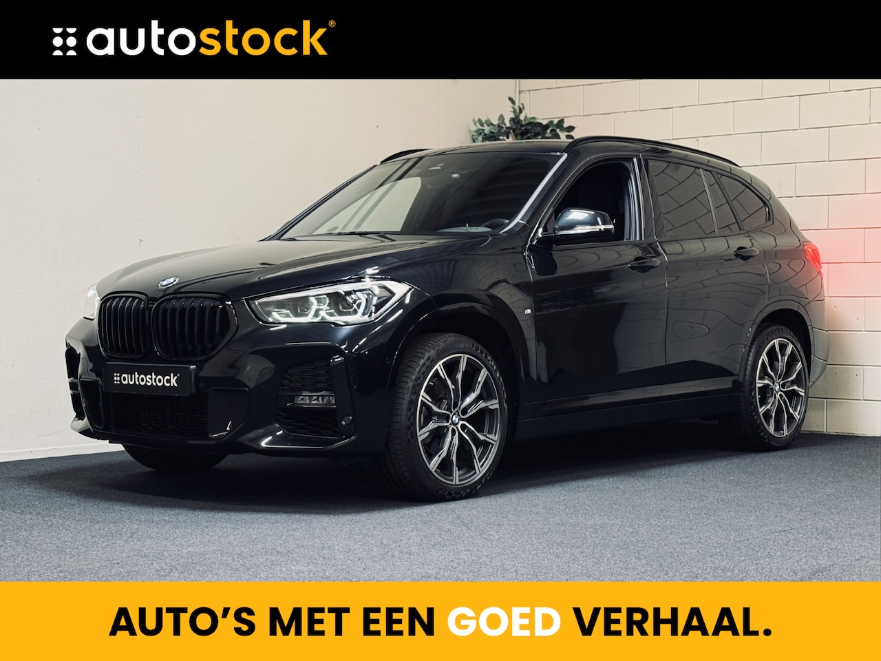 BMW X1 - sDrive18i High Exe. M-Sport | 19" | Leder | Trekhaak - AutoWereld.nl