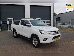Toyota HiLux - 2.4 D-4D-F Xtra Cab Professional