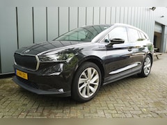 Skoda Enyaq iV - 60 Automaat | Navigatie | 19 inch | CarPlay | Camera | Dealerauto | Inruil mogelijk