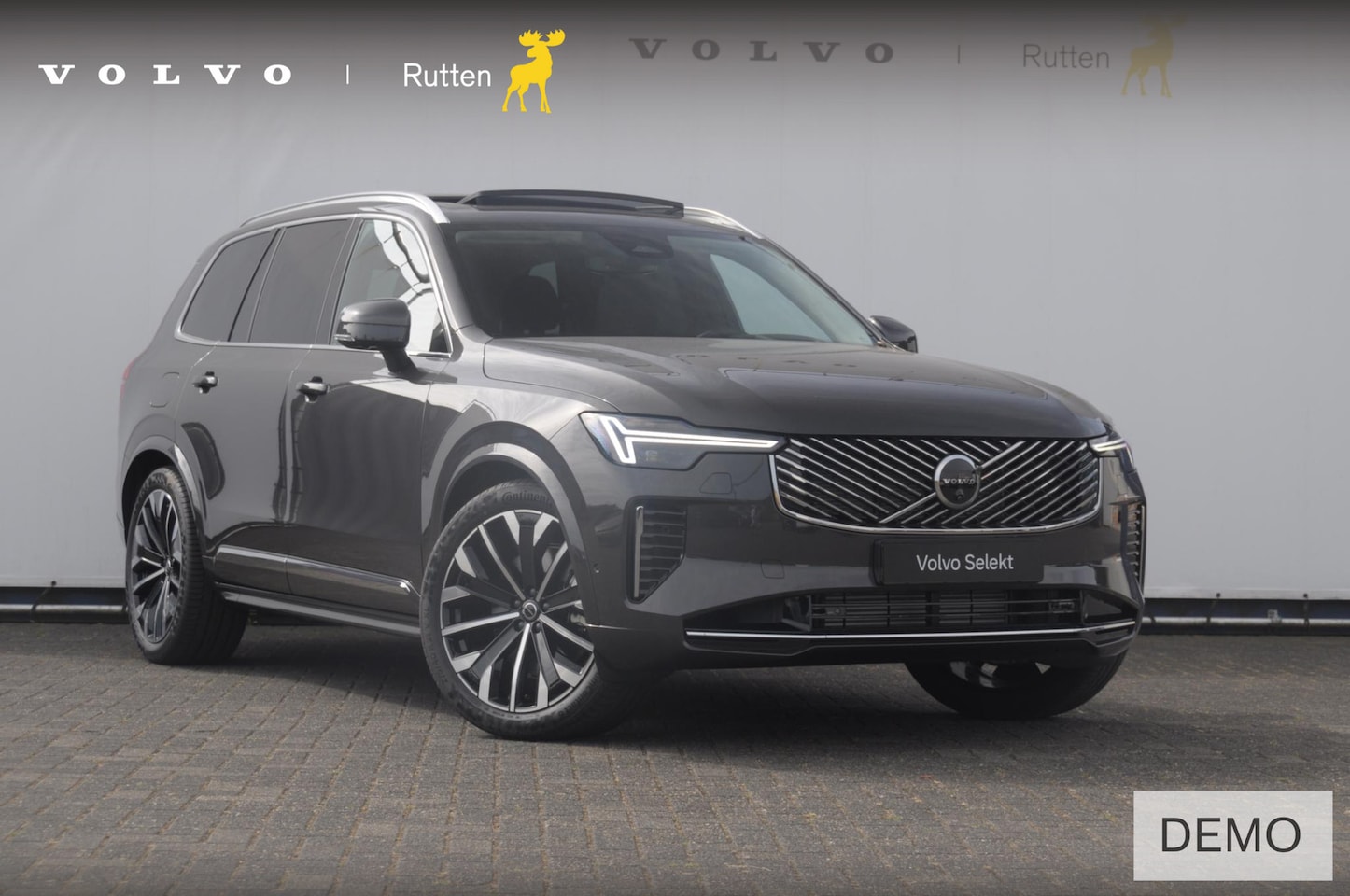 Volvo XC90 - T8 408PK Automaat Plug-in hybrid AWD Ultra Bright / Luchtvering / Trekhaak / Panoramadak / - AutoWereld.nl