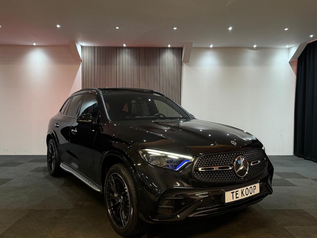Mercedes-Benz GLC-klasse - AMG 43 4MATIC 422pk EDITION-1 Pano Leder Memory Head Up BOM VOLL!!! - AutoWereld.nl