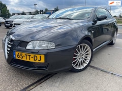 Alfa Romeo GT - 2.0 JTS Distinctive