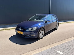 Volkswagen Golf - 1.0 TSI Comfortline Business