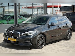 BMW 1-serie - 118i Executive Edition | Pano | Carplay