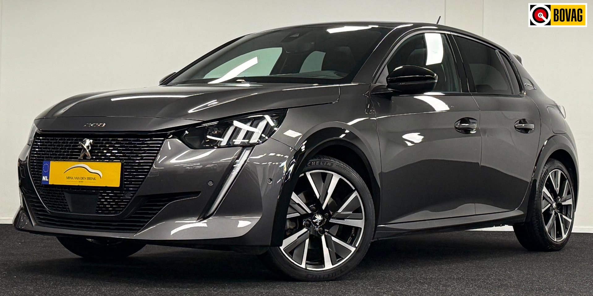 Peugeot 208 - 1.2 Puretech GT*Panodak*Camera*Navi*Carplay*AdaptivCruiseContr! - AutoWereld.nl