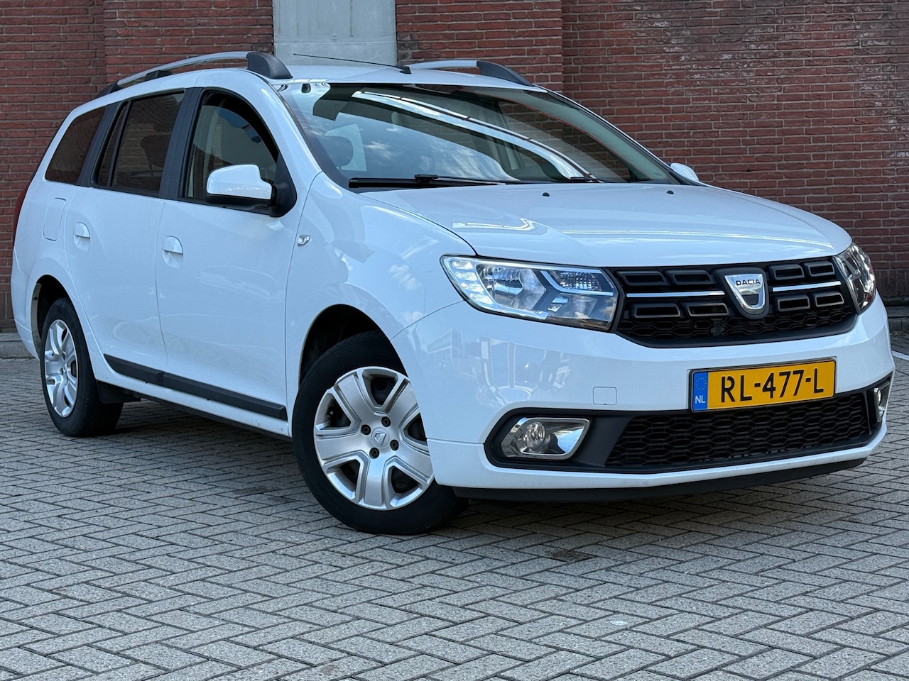 Dacia Logan MCV - 0.9 TCe SL Royaal| AUTOMAAT | AIRCO | 1EIG | NAP | - AutoWereld.nl