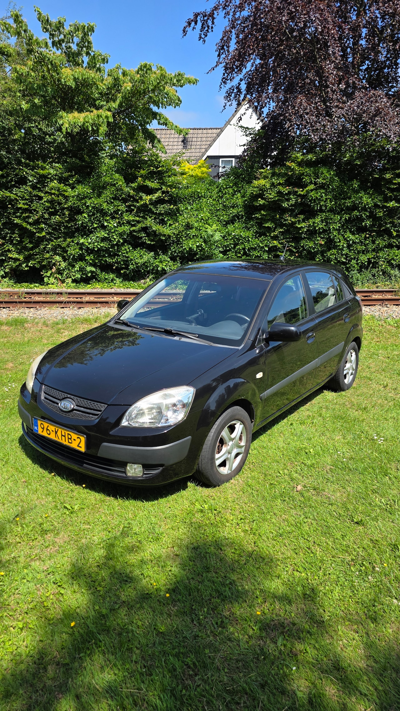 Kia Rio - 1.4 X Garage onderhouden | APK 17 juni - AutoWereld.nl