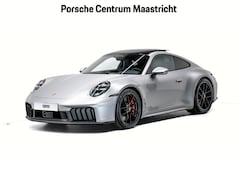 Porsche 911 - Carrera 4 GTS