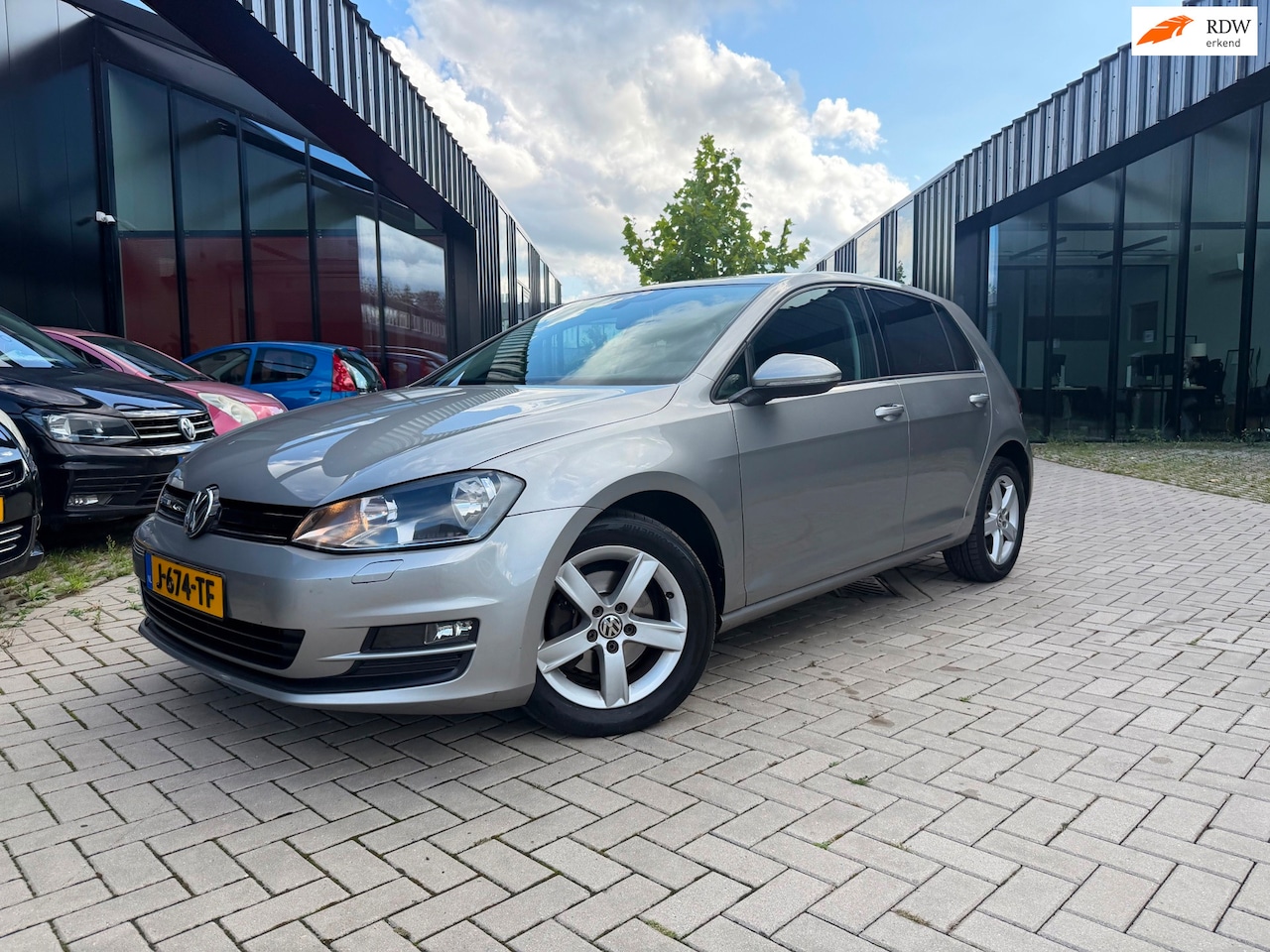Volkswagen Golf - 1.2 TSI Easyline Airco Stoelvw Weinig KMS 5drs - AutoWereld.nl