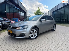 Volkswagen Golf - 1.2 TSI Easyline Airco Stoelvw Weinig KMS 5drs
