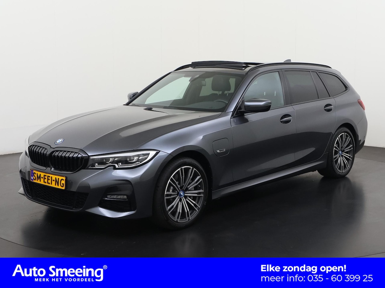 BMW 3-serie Touring - 330e xDrive M Sport Shadow | Panoramadak | Camera | Akoestisch glas | Zondag Open! - AutoWereld.nl