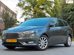 Ford Focus Wagon - 1.0 Titanium|NAVI|PSENSOR|TREKHAAK|6BAK|BOEKJES|2XSLEUTELS