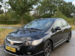 Honda Civic - 1.3 Hybrid