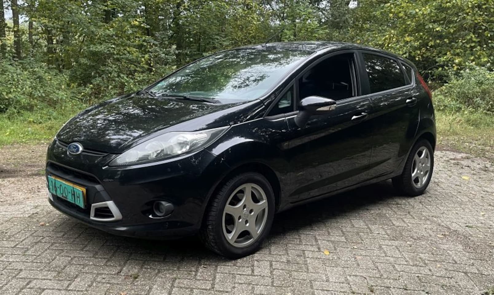 Ford Fiesta - 1.25 Sport Nieuwe APK Inruil is mogelijk - AutoWereld.nl