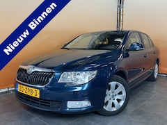 Skoda Superb - 1.4 TSI Greentech Active Business Line navi | lmv | clima