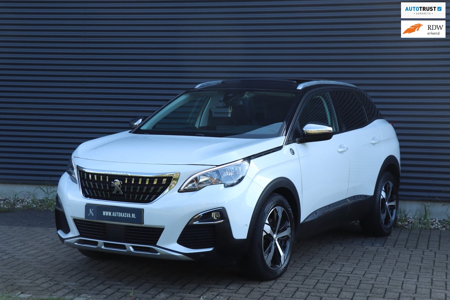 Peugeot 3008 - 1.2 PureTech Crossway | Automaat | PANO | Camera | VOL! - AutoWereld.nl