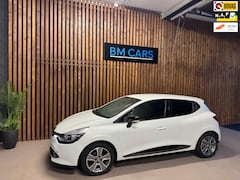 Renault Clio - 0.9 TCe ECO Night&Day Airco, Pdc, 1e Eig