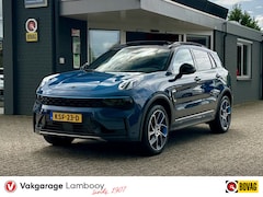 Lynk & Co 01 - 1.5 PHEV SOH 97% 360 Camera Zwarte hemel