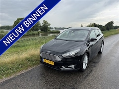 Ford Focus Wagon - 1.0 Titanium Edition ECC.LMV.NAVI.PDC.TREKHAAK