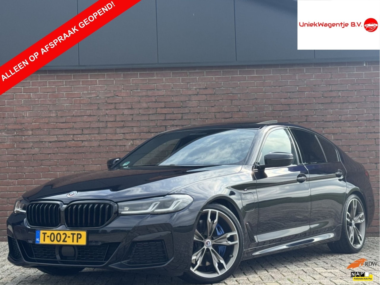 BMW 5-serie - 545e xDrive Business Edition Plus 545e XDRIVE BUSINESS EDITION PLUS | NIEUWSTAAT! - AutoWereld.nl