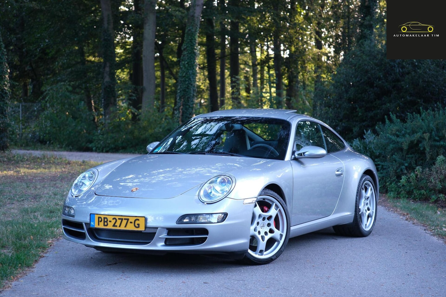 Porsche 911 - 3.8 Carrera S / Handgeschakeld / Zeer mooi - AutoWereld.nl
