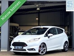 Ford Fiesta - 1.6 ST2 185PK |HLeer|Nav|Clima|Stoelvw|Recaro|PDC